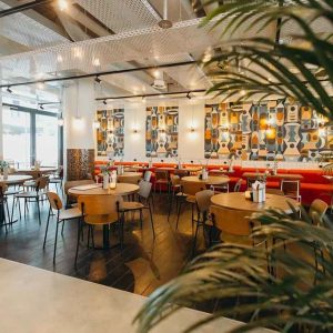 generator-berlin-alexanderplatz-restaurant